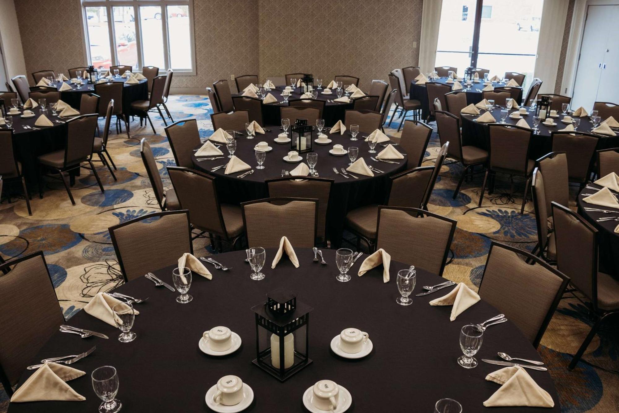 Eastland Suites Hotel & Conference Center Bloomington Eksteriør bilde