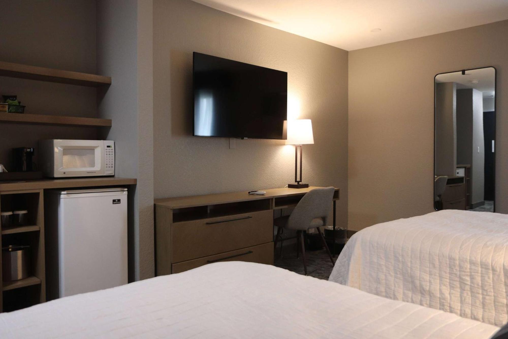 Eastland Suites Hotel & Conference Center Bloomington Eksteriør bilde