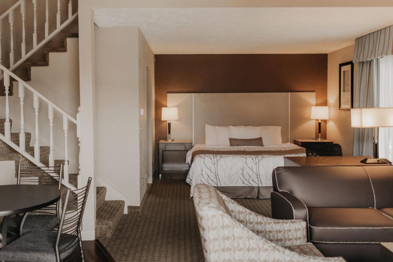 Eastland Suites Hotel & Conference Center Bloomington Eksteriør bilde